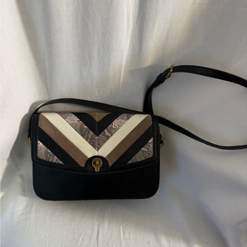 Fossil Ainsley Medium Crossbody Herringbone Black and Brown Women's Purse